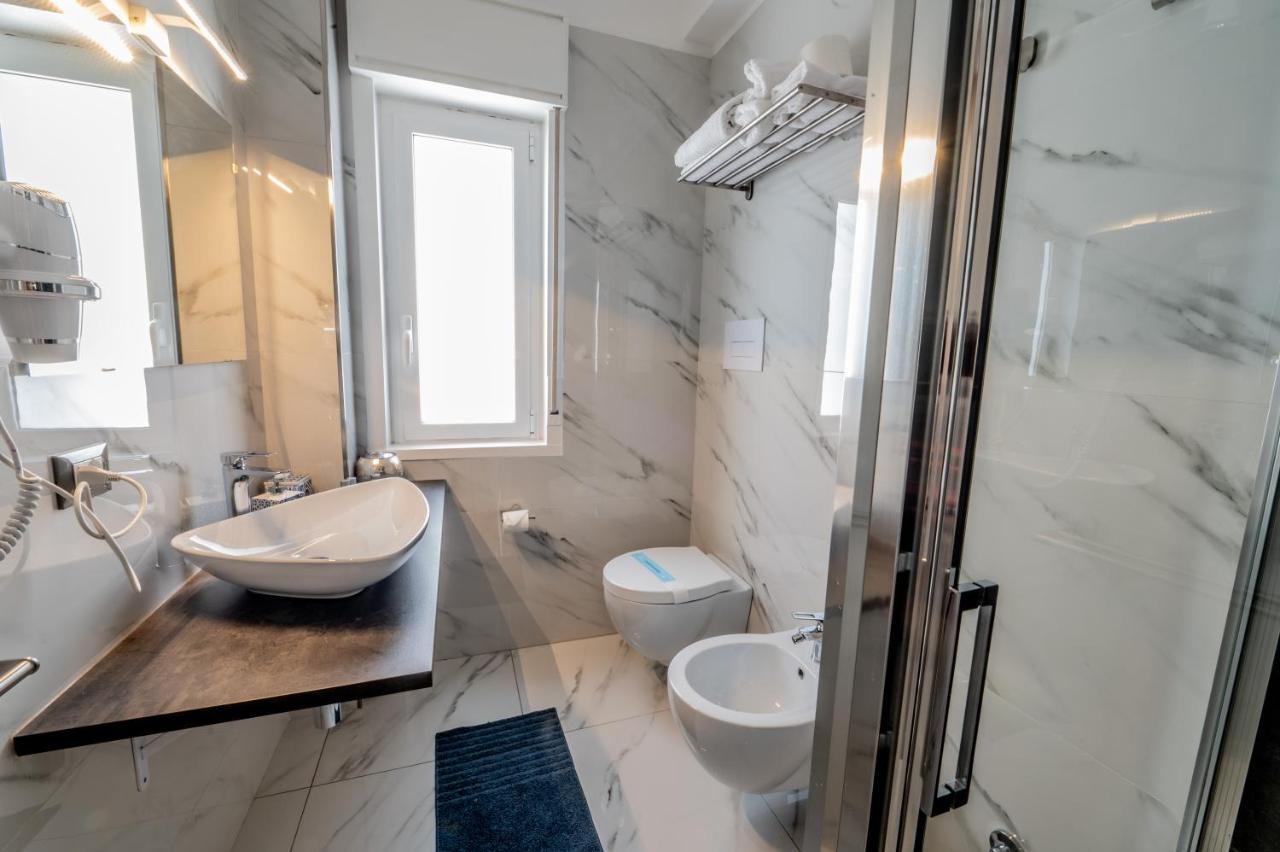 Eolian Port B&B Milazzo Eksteriør billede